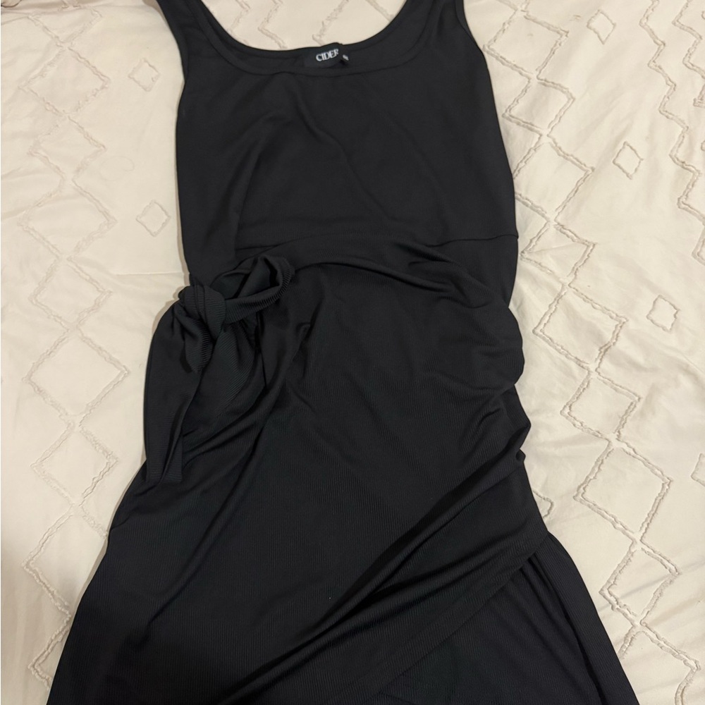 Cider 1X u neckline knotted mini dress